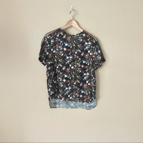 Zara mesh shoulder floral short sleeve top - Picture 1 of 4